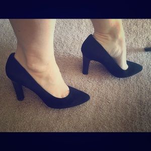 Franco Sarto suede black heels size 7